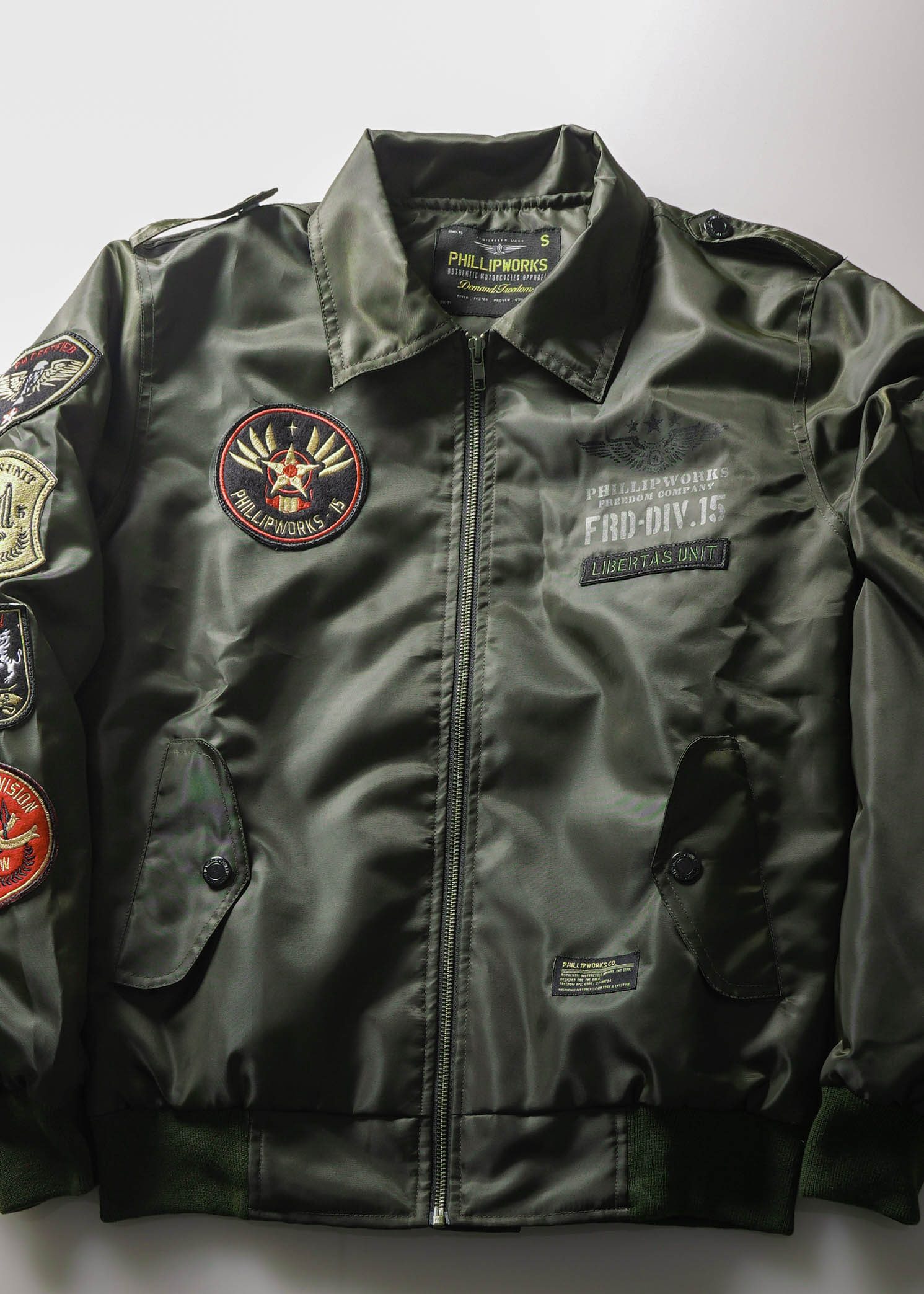 Libertas Bomber (2 of 8).jpg